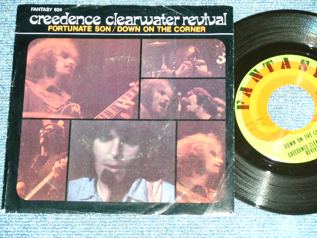 画像1: CCR / CREEDENCE CLEARWATER REVIVAL -DOWN ON THE CORNER ( Ex++/Ex++ )  /1969  US ORIGINAL Used 7"SINGLE + PICTURE SLEEVE 