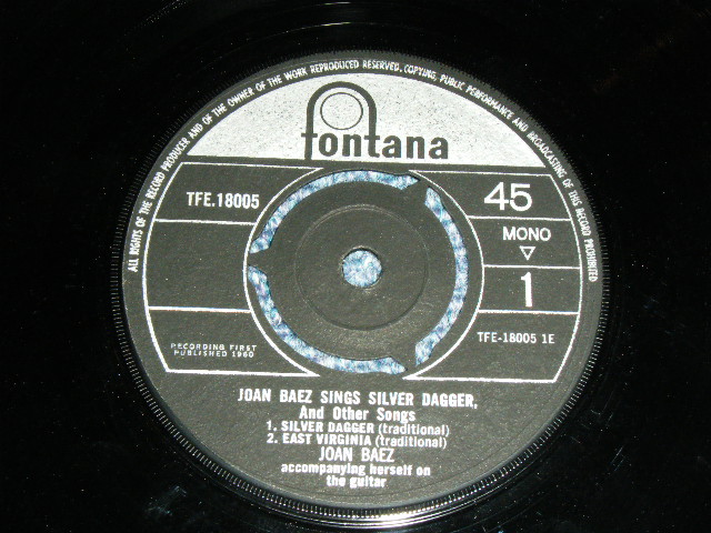 画像: JOAN BAEZ - Sings SILVER DAGGER & Other songs / 1960 UK ORIGINAL Used 7" inch EP With PICTURE SLEEVE 