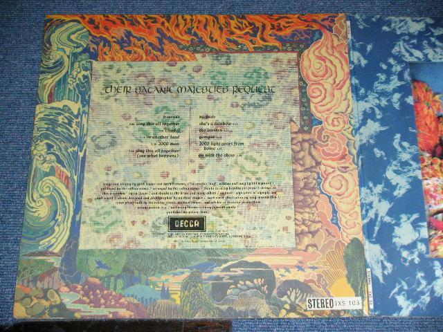 画像:  THE ROLLING STONES - THEIR SATANIC MAJESTIES REQUEST (Matrix # A)ZAL-8126-T2-4K B)ZAL-8127-T2-7K)( Ex+++/Ex+++) / 1967 UK ENGLAND ORIGNAL "3-D Cover" "Un-boxed Green DECCA Label" STEREO Used LP 