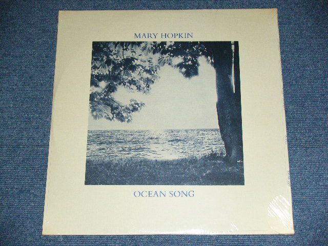 画像: MARY HOPKIN - EARTH SONG/OCEAN SONG ( With AUTO GRAPHED SINGED ; Brand New SEALED ) / 1970 US AMERICA ORIGINAL Brand New SEALED LP  