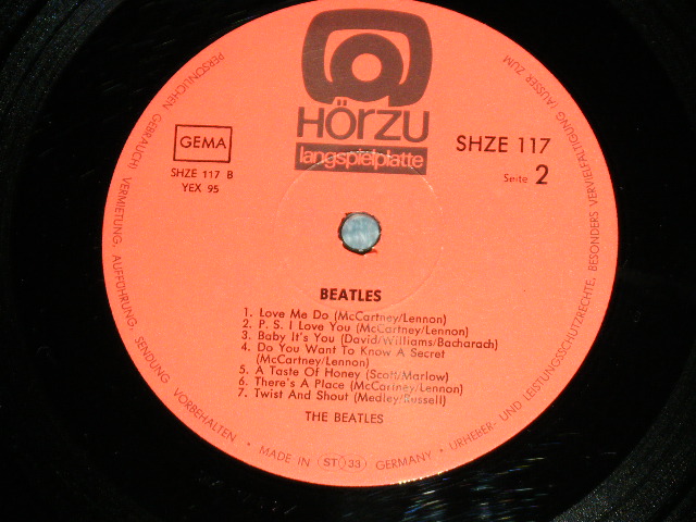 画像: DIE BEATLES - PLEASE PLEASE ME : DIE ZENTRALE TANZSHAFFE DER WELTBERUHMTEN VIER AUS LIVERPOOL ( Ex++/MINT- ) / 1973 Release Version  GERMAN ONLY Used LP 