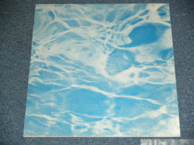 画像:  THE ROLLING STONES - MADE IN THE SHADE  ( With TITLE Sticker on Front Cover  Ex+++/MINT- ) / 1975 US AMERICA ORIGINAL 1st Issued Used LP 