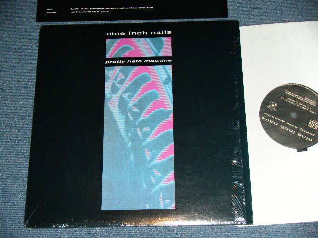 画像1: NINE INCH NAILS - PRETTY HATE MACHINE ( MINT-/MINT- )  / 1998 US AMERICAN ORIGINAL Used LP With INSERTS 