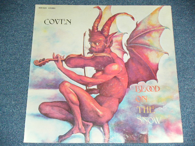 画像: COVEN - BLOOD ON THE SNOW ( Produced by SHEL TALMY : Ex/Ex+++ )  / 1974 US AMERICA ORIGINAL Used LP  with SONG SHEET 