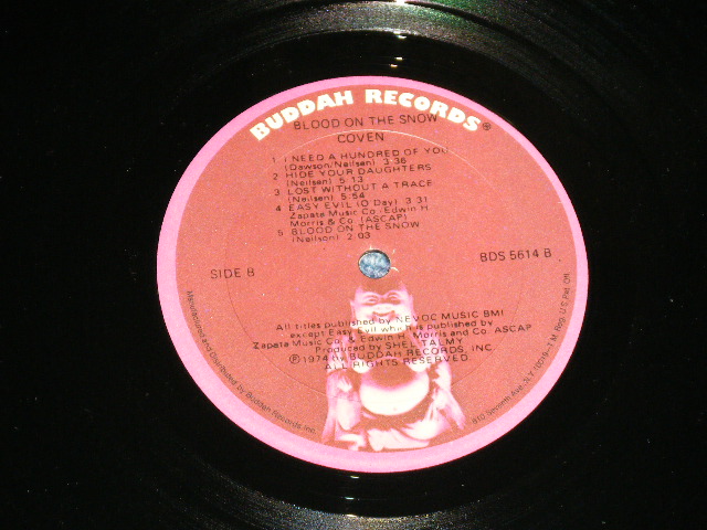 画像: COVEN - BLOOD ON THE SNOW ( Produced by SHEL TALMY : Ex/Ex+++ )  / 1974 US AMERICA ORIGINAL Used LP  with SONG SHEET 