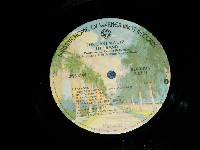 画像: THE BAND  - LAST WALTZ ( MINT-/MINT- ) / 1978 US AMERICA ORIGINAL Used 3-LP's  with BOOKLET 