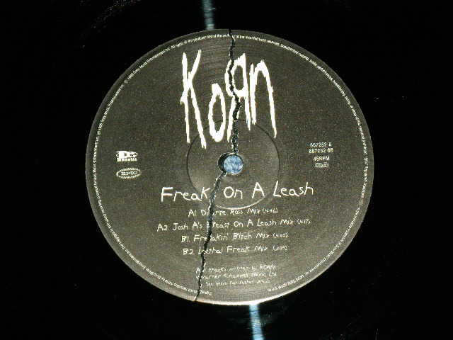 画像: KORN - FREAK ON A LEASH  The Mixes ( Strictly Limited Edition  No.1211 : Ex+++/MINT-)  / 1999 UK ENGLAND  ORIGINAL Used  12" 