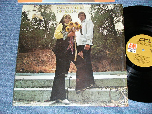 画像1: CARPENTERS -OFFERING ( DEBUT ALBUM : With AUTOGRAPHED!! MINT-/MINT-) / 1969 US ORIGINAL Used  LP 