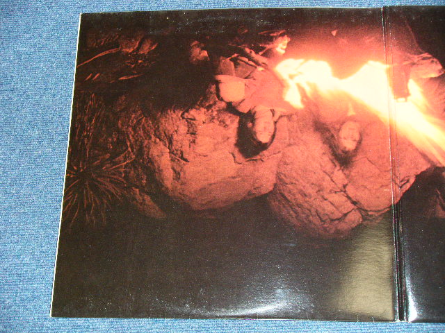 画像: EAGLES - EAGLES  (1st Album with GATE FOLD Cover: Ex++/Ex+++ Looks:Ex+) / 1972 US AMERICA ORIGINAL "1st Press GATE FOLD Cover & 1841 Credit Label" Used LP 