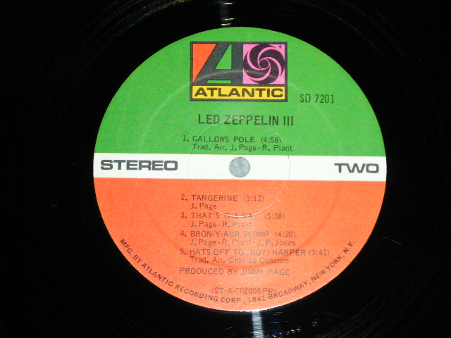 画像: LED ZEPPELIN -  III ("RI" at Bottom Label)  ( Matrix #  A)ST-A-702005-B 1-1  (1) one  Mastercraft PR -Do What Thou Wilt- AT B)ST-A-702006-B SM 1-1  △ (2) two  Mastercraft PR  -So Mote Be It- AT ) (  Ex+/Ex++)  / 1970 US ORIGINAL "1st Press '1841 BROADWAY' Label"  Used LP 