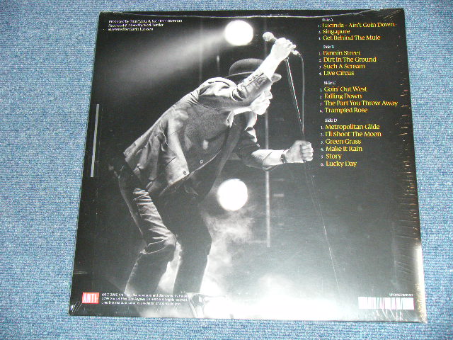 画像: TOM WAITS - CLITTER AND DOOM LIVE  / 2009 US AMERICA ORIGINAL "Brand New SEALED" DOUBLE LP