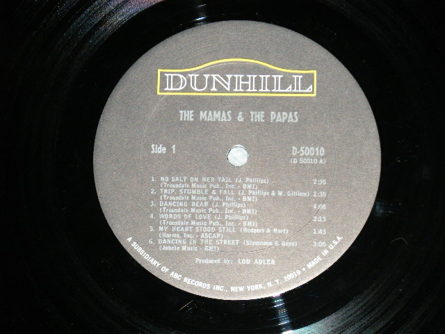 画像: The MAMAS & The PAPAS -  The MAMAS & The PAPAS  CASS JOHN MICHELLE DENNIS  (Matrix # A) D-50010 A -1B /B) D-50010 B -1C  : Ex++/Ex+++ Looks:Ex+ ) / 1966 US AMERICA   ORIGINAL "MONO Used  LP 