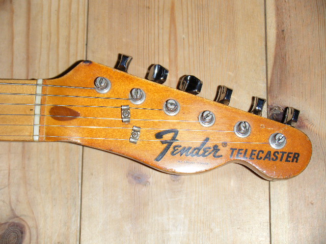 画像: FENDER　フェンダー  1973 TELECASTER  " DAPHNE BLUE"  on Custom Color FINISH with HARD CASE   / 1973 USA AMERICA  ORIGINAL 