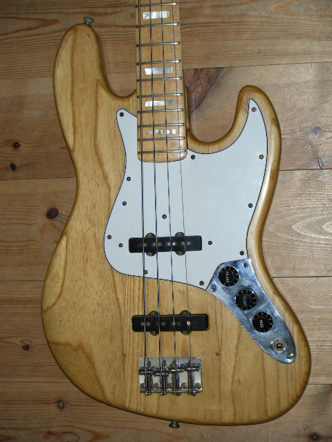 画像: FENDER　フェンダー   JAZZ BASS Refinish NATURAL COLOR  with HARD CASE   / 1979 USA AMERICA 