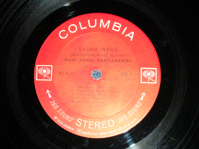 画像: LAURA NYRO - NEW YORK TENDABERRY ( With SONG SHEET: Matrix # A)2C / B)2C : Ex-/Ex+++  )  /  1969 US AMERICA  ORIGINAL "PROMO Seal on Back" "360 SOUND Label" Used LP