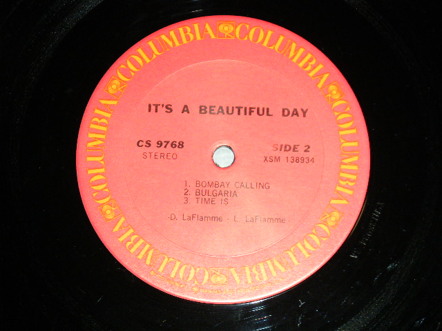 画像: IT'S A BEAUTIFUL DAY - IT'S A BEAUTIFUL DAY (Matrix # A)XSM-138933-2F /B)XSM-138934-3A  : Ex+/Ex+++  Looks:Ex++) / 1970 US AMERICA 2nd Press Label Used LP 