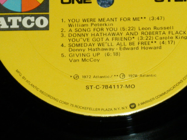 画像: DONNY HATHAWAY - THE BEST OF (Ex+++/Ex+ Looks:Ex )    / 1978 US AMERICA ORIGINAL "Small 75 ROCKFELLER Credit on Label Bottom" Used LP  