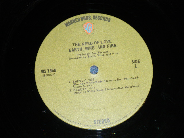 画像: EARTH WIND and FIRE - THE NEED OF LOVE ( Ex++/Ex++) / 1971 US AMERICA ORIGINAL "GREEN with WB logo on TOP" Label "PROMO HOLE" Used LP 