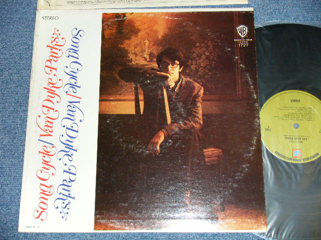 画像1: VAN DYKE PARKS - SONG CYCLE (Matrix # A)o 39319-1A 1T A6 B)o 39320-1A 1T C3) "TERRE HAUTE Press in INDINA"(Ex/Ex+++)  / 1968-69 Version US AMERICA  2nd Press Press "GREEN with 'W7' on Label"  Used LP 