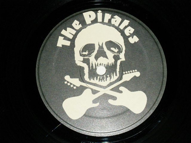画像: The PIRATES - SKULL WAR  ( Ex++/MINT-) /  1978 UK ENGLAND ORIGINAL Used LP 