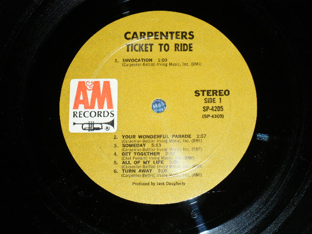 画像: CARPENTERS - TICKET TO RIDE ( DEBUT ALBUM  : Reissue of OFFERING ) ( Matrix # A) (RE-1)-M2  REPL △16869 / B) (RE-1)-M3 REPL  △16869x  )(Ex-/Ex+++,Ex) / 1970 Version US BROWN Label   Used  LP 