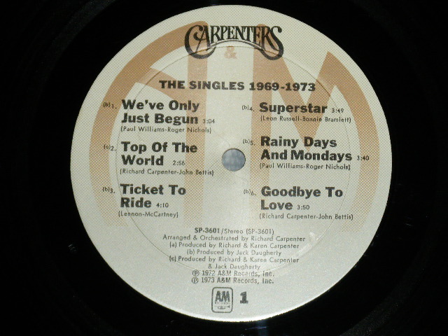 画像: CARPENTERS -  THE SINGLES 1969-1973 : With BOOKLET ( Matrix No. A) A&M SP-3601-S2          B) A&M SP-3601-S3) ( Ex++/Ex+++) /  1973 US AMERICA ORIGINAL "EMBOSS Jacket" Used  LP 