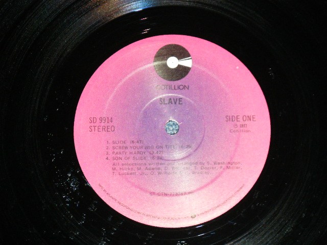 画像: SLAVE - SLAVE (Ex+++/Ex++ Looks:Ex- )  / 1977 US AMERICA  ORIGINAL Used LP  