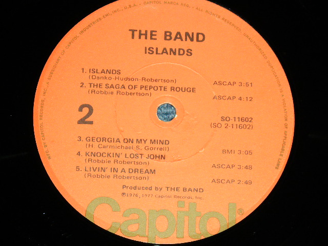 画像: THE BAND - ISLANDS ( Ex+/MINT-) / 1977 US AMERICA ORIGINAL "ORANGE Label" 1st Press "CAPITOL logo on BOTTOM LABEL" Used LP 