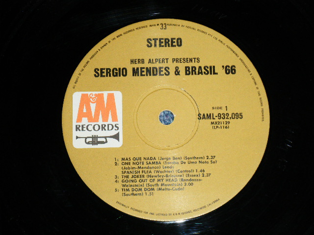 画像: SERGIO MENDES & BRASIL '66 - HERB ALPERT PRESENTS : Debut Album  ( Matrix # : SP-4131(Re-1)-15△12747 / SP-4132(Re-1)△12747-x ) ( Ex++/Ex+++)  / 1966 AUSTRALIA  Original  "STEREO" Used  LP 