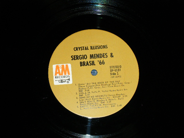画像: SERGIO MENDES & BRASIL '66 - CRYSTAL ILLUSIONS (Matrix # : A&M SP4293-2　A&M SP429４-1 ) ( Ex++/Ex+++)  / 1969 US AMERICA Original Stereo "BROWN LABEL"  Used LP 