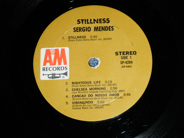 画像: SERGIO MENDES & BRASIL '66 -  STILLNESS  (Matrix # : A&M SP4467-M1 △15469 A&M SP4468-M2 △15469-x) ( Ex/Ex+)  / 1970 US AMERICA Original Stereo "BROWN LABEL"  Used LP 