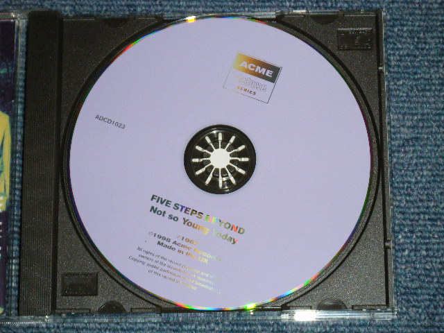画像: FIVE STEPS BEYOND - NOT SO YOUNG TODAY : A COMPLETE OF 1965-1967 RECORDINGS ( MINT/MINT) / 1998 UK ENGLAND Used CD 