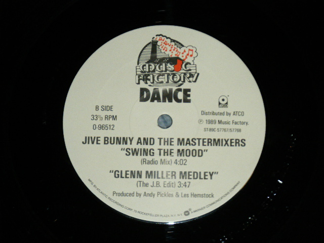 画像: JIVE BUNNY and The MASTERMIXERS - SWING THE MOOD ( Ex++/Ex+++ ) / 1989 US ORIGINAL Used 12"   