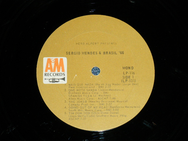 画像: SERGIO MENDES & BRASIL '66 - HERB ALPERT PRESENTS : Debut Album  (Ex+++,Ex/Ex++ Looks:Ex+)  / 1966 US AMERICA Original "MONO" Used  LP 