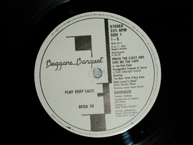 画像: BAUHAUS - PRESS THE EJECTAND GIVE ME THE TAPE : with POSTER+EP ( Ex++/MINT- )   /  1982 UK ENGLAND ORIGINAL  Used LP 