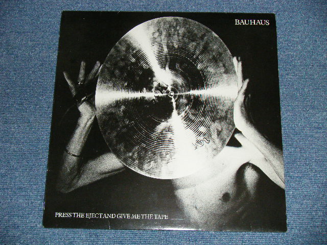 画像: BAUHAUS - PRESS THE EJECTAND GIVE ME THE TAPE : with POSTER+EP ( Ex++/MINT- )   /  1982 UK ENGLAND ORIGINAL  Used LP 