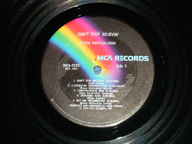 画像: OLIVIA NEWTON-JOHN -  DON'T STEP BELIEVIN' ( Ex++/Ex+++)  /1976 US AMERICA   ORIGINAL Used LP 