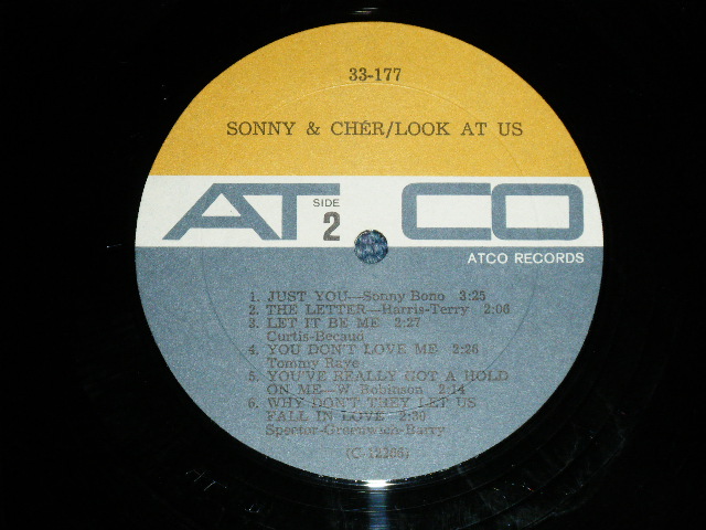 画像: SONNY & CHER - LOOK AT US （Ｍａｔｒｉｘ # C-12262-AA △8269 / C 12266 AA △8269-x )( Ex++/Ex+++ ) / 1965 US ORIGINAL 1st Press " NO TITLE PRINTED on FRONT"  MONO LP