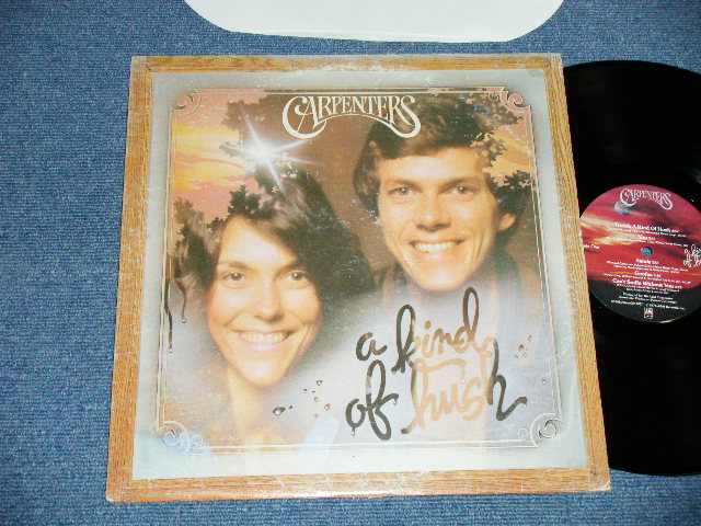 画像1: CARPENTERS - A KIND OF HUSH  ( Matrix No. T1 AM  SP 4897 T2 /  T1 AM SP 4898 T2 )( VG+++/Ex++, Ex+++) NON ORIGINAL INNER SLEEVE  /  1976 US AMERICA ORIGINAL Used  LP 