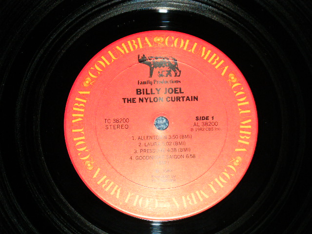 画像: BILLY JOEL -  THE NYLON CURTAIN ( MINT/MINT- ) / 19/5 US AMERICA  ORIGINAL " with SHRINK WRAP & TITLE Seal on Front"  Used LP
