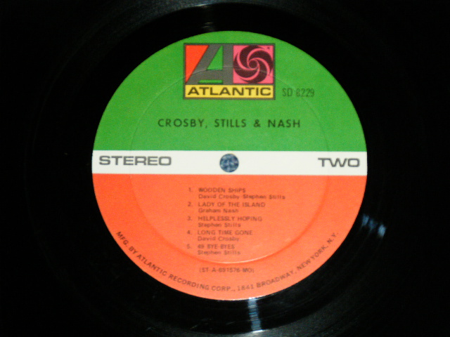 画像: CS&N / CROSBY, STILLS & NASH - CROSBY, STILLS & NASH : with SONG SHEET  (Matrix #A)ST-A-691575-C MO-RE MR AT △13395(7) aB B)ST-A-691576-C MO-RE MR AT△13395-x(11) ) aB) "MO/MONARCH Press in L.A. in CA"( Ex++/Ex++ Looks:MINT-)  / 1969 US AMERICA ORIGINAL "TEXTURED Cover" 1st Press Label "1841 BROADWAY at Bottom Label"  Used LP 