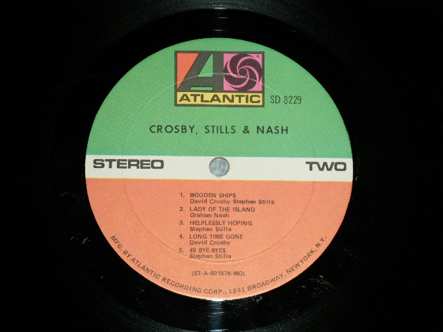 画像: CS&N / CROSBY, STILLS & NASH - CROSBY, STILLS & NASH (Matrix #A)ST-A-691575-C MO-RE MR AT △13395(4) aB  B)ST-A-691576-C MO-RE MR AT △13395-x(11) aB W) "MO/MONARCH Press in L.A. in CA" (Ex-/Ex+++ A-1:Ex++)  / 1969 US AMERICA ORIGINAL "TEXTURED Cover" 1st Press Label "1841 BROADWAY at Bottom Label" Used LP 