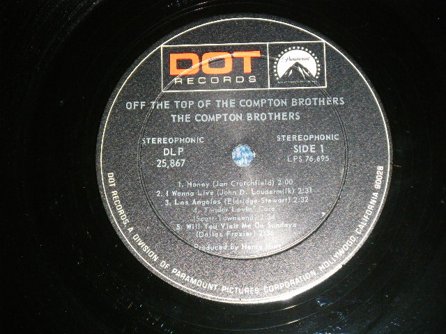 画像: The COMPTON BROTHERS - OFF THE TOP OF The COMPTON BROTHERS  ( VG+++/Ex++) / 1968 US AMERICA ORIGINAL "With AUTOGRAPHED Jaclet"  Used   LP 