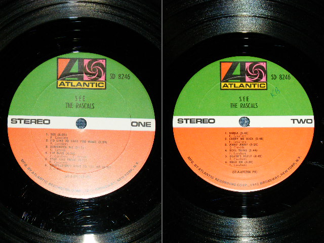 画像: THE RASCALS - SEE :With INSERTS!!  (Matrix # 1A CTH / 1A CTH  ) ( Ex++/Ex+++) / 1969 US ORIGINAL '"1841 BROADWAY" Label  Used  LP 