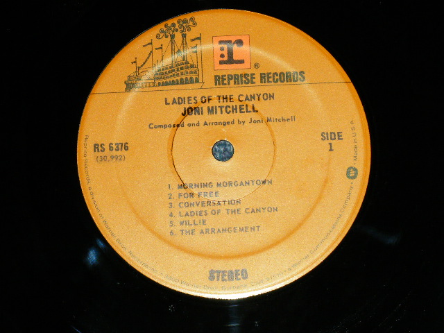 画像: JONI MITCHELL  - LADIES OF THE CANYON (Matrix #A) RS-6376 -LW5 ✲  B) RS-6376 LW3  ✲) "Capitol Records Pressing Plant, Los Angeles" (Ex+/MINT- Looks:Ex++ A-1,2:Press MissEDSP)  /1970 US AMERICA ORIGINAL "BROWN with "r' Logo on Top Label" Used LP