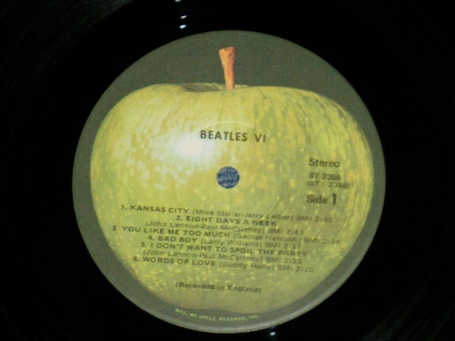 画像: The BEATLES - BEATLES VI ( Matrix # ST-1-2358- W4 / ST-2-2358-W4 )  ( MINT-/MINT-) / 1971 Version US AMERICA "mfd. by Apple on Label" "GOLD RECORD on FRONT Cover"  STEREO Used LP 