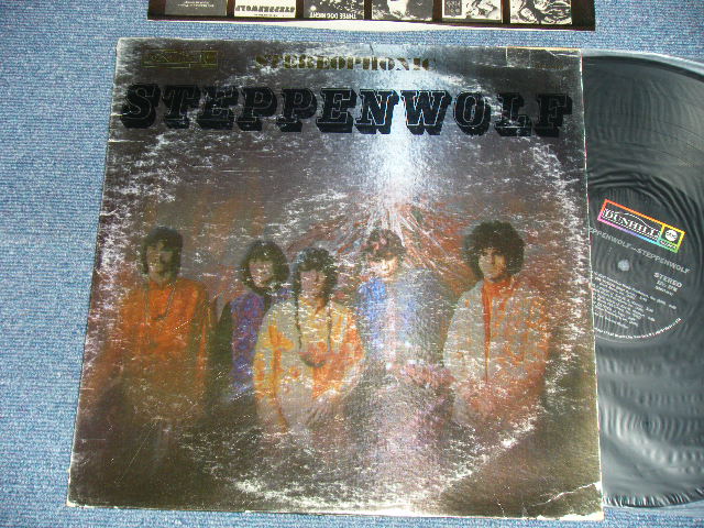 画像1: STEPPENWOLF - STEPPENWOLF ( 1st Press Jacket "NO TITLE COVER" ) (Matrix # A △11451 / B-RE △11451-X )  ( Ex/Ex+) / 1968 US AMERICA ORIGINAL  Used LP 