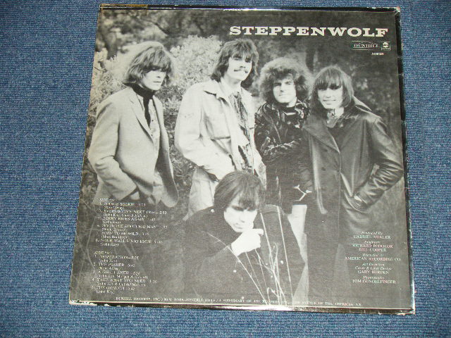 画像: STEPPENWOLF - STEPPENWOLF ( 1st Press Jacket "NO TITLE COVER" ) (Matrix # A △11451 / B-RE △11451-X )  ( Ex/Ex+) / 1968 US AMERICA ORIGINAL  Used LP 