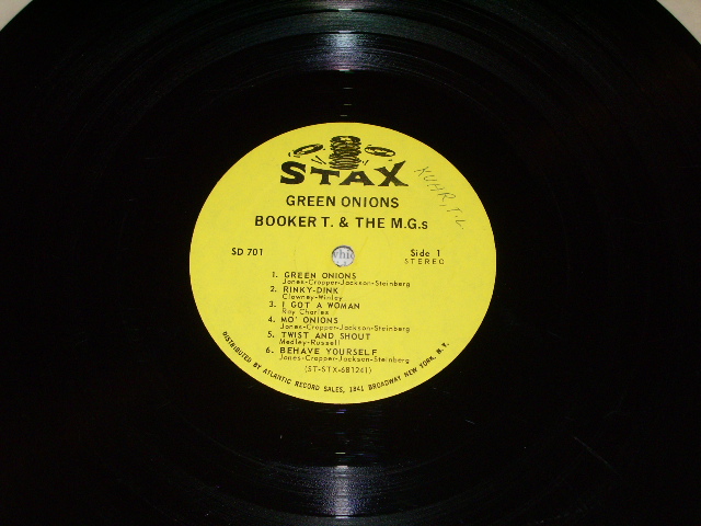 画像: BOOKER T.& THE MG'S - GREEN ONIONS / 1968 Version? US AMERICA 2nd Press "YELLOW with 1984 Label" STEREO Used LP 
