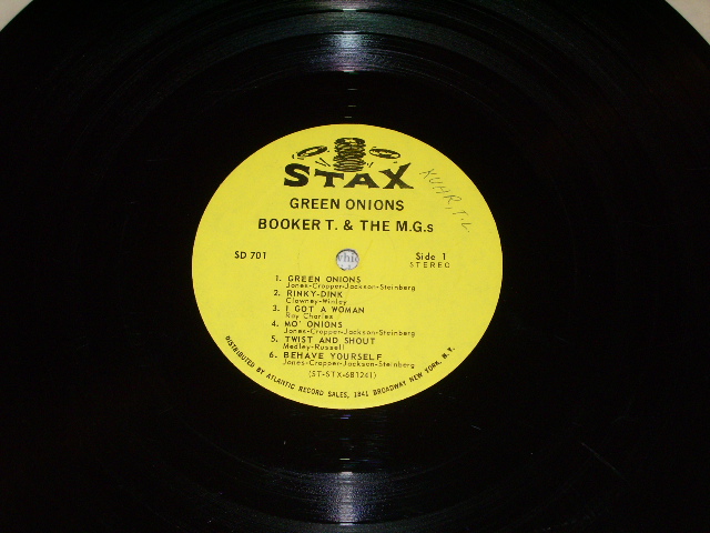 画像: BOOKER T.& THE MG'S - GREEN ONIONS / 1968 Version? US AMERICA 2nd Press "YELLOW with 1984 Label" STEREO Used LP 